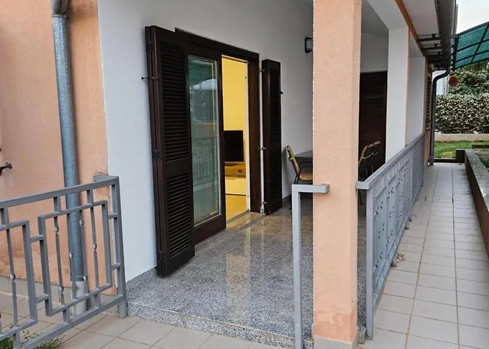 アパート Dora I *