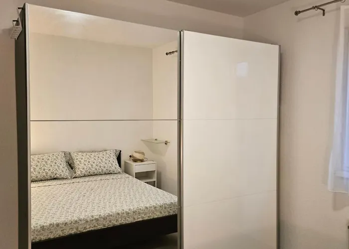 アパート Dora I ポレッチ