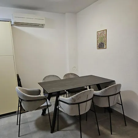 Apartment Dora Next To Parenzana Trail Appartement
